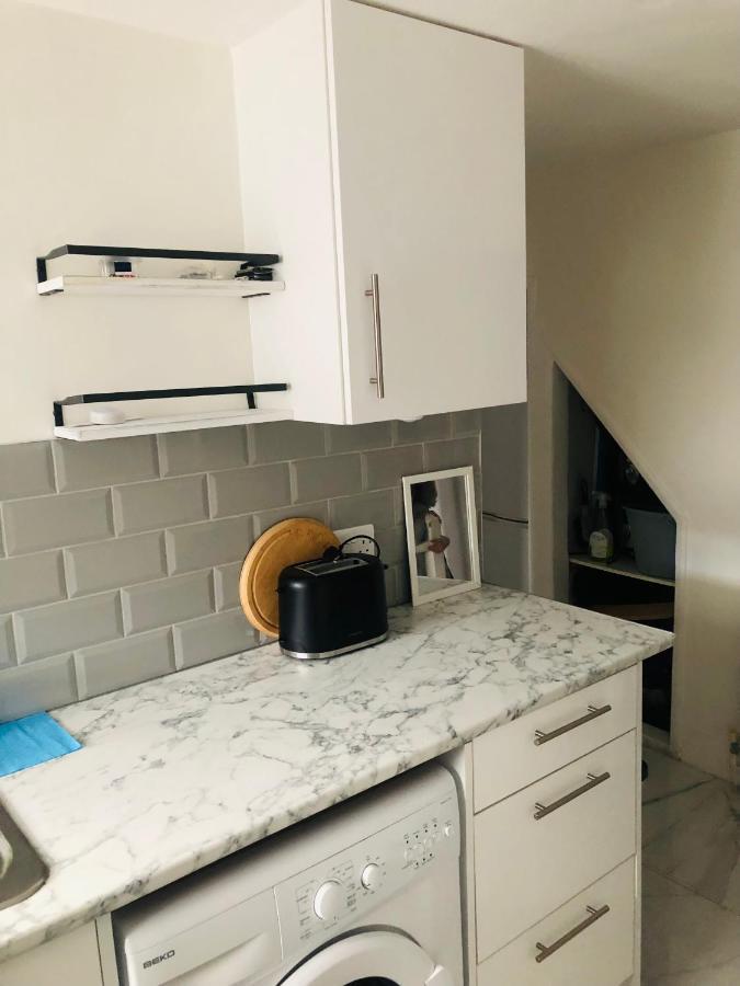 Charming Town Centre 3 Double Beds Home Free Parking تونبردج المظهر الخارجي الصورة
